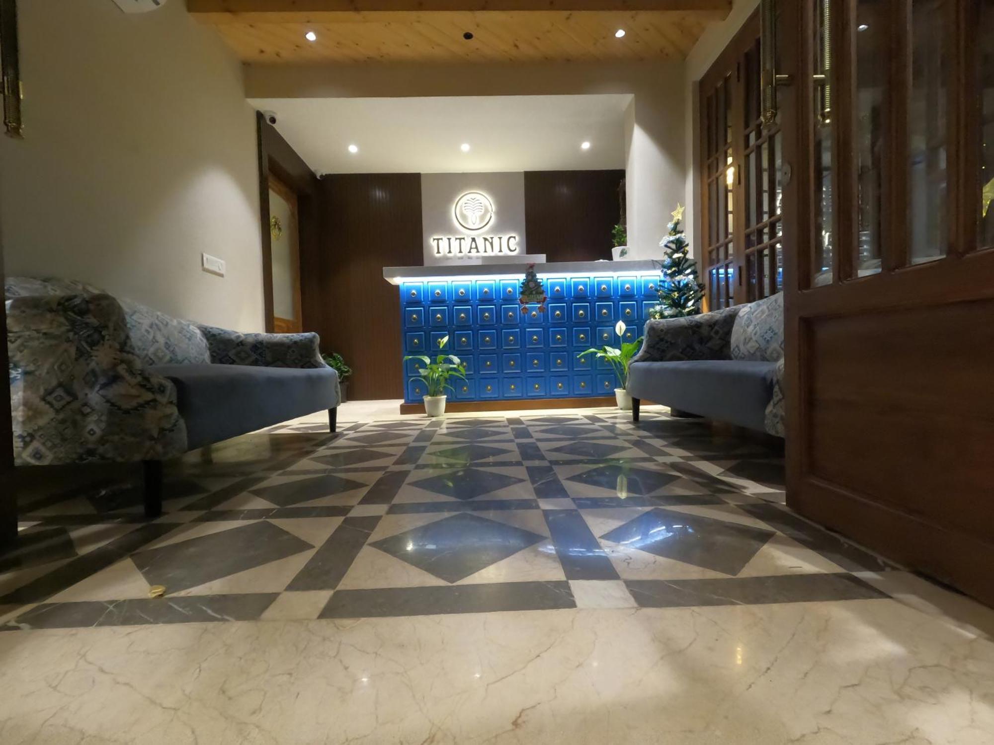 Titanic Boutique Hotel Baga Exteriér fotografie
